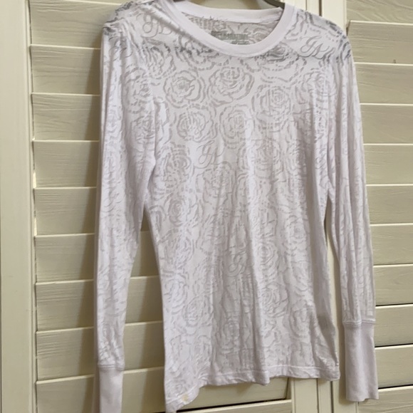 Sheer undershirt - Picture 2 of 3